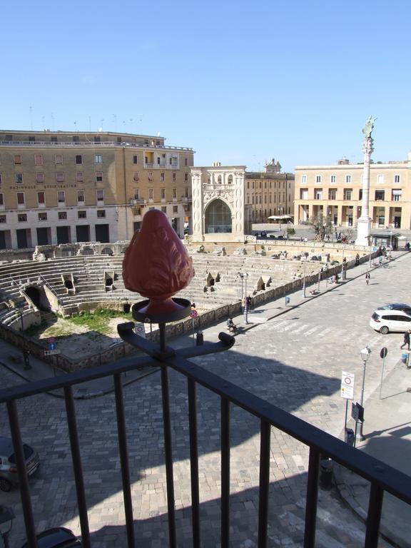 La Casa Di Alessio Panzió Lecce Szoba fotó